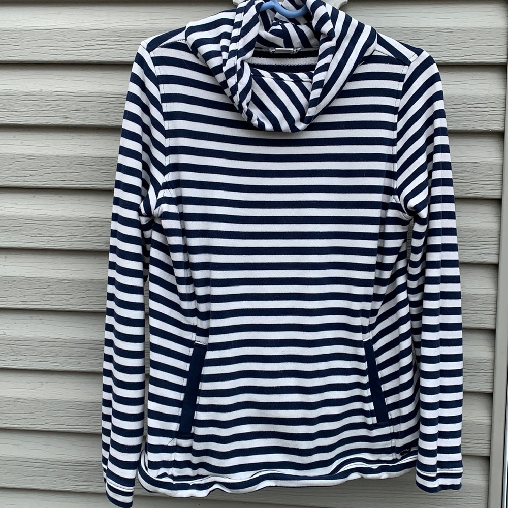 Vineyard Vines striped sweatshirt